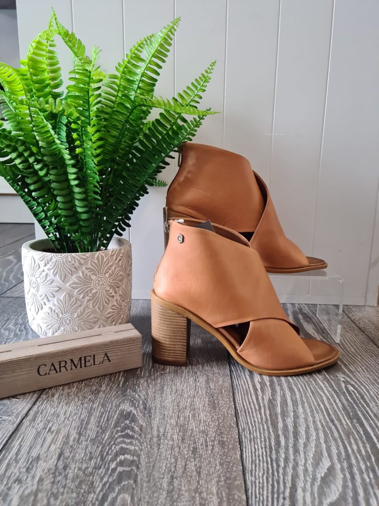 Size Choose an option 36 37 38 39 40 41