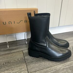 Unisa Black Boot