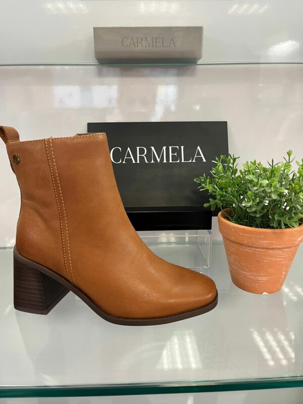 Carmela Tan Boots