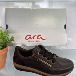 Ara Deep Burgundy