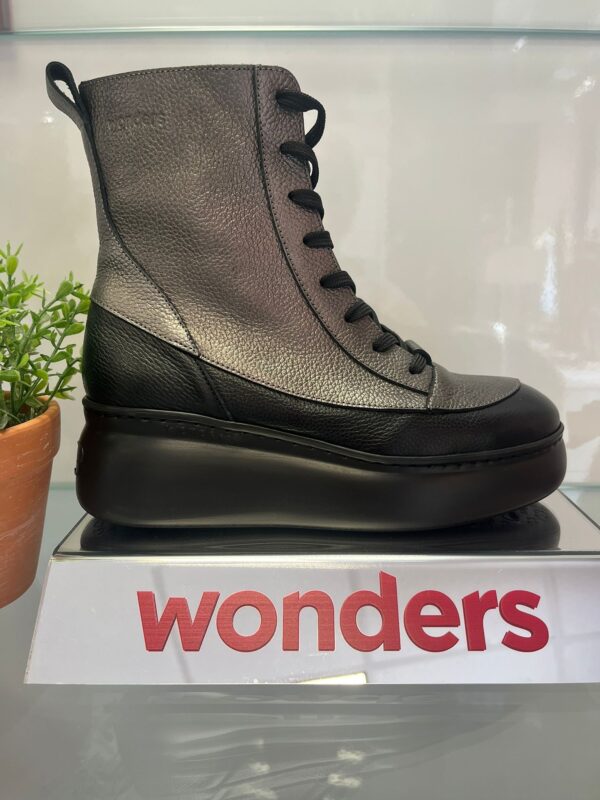 Wonders Gunmetal / Black