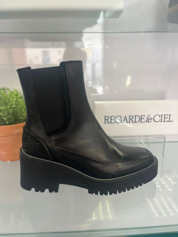 Regarde le Ciel Black Boot