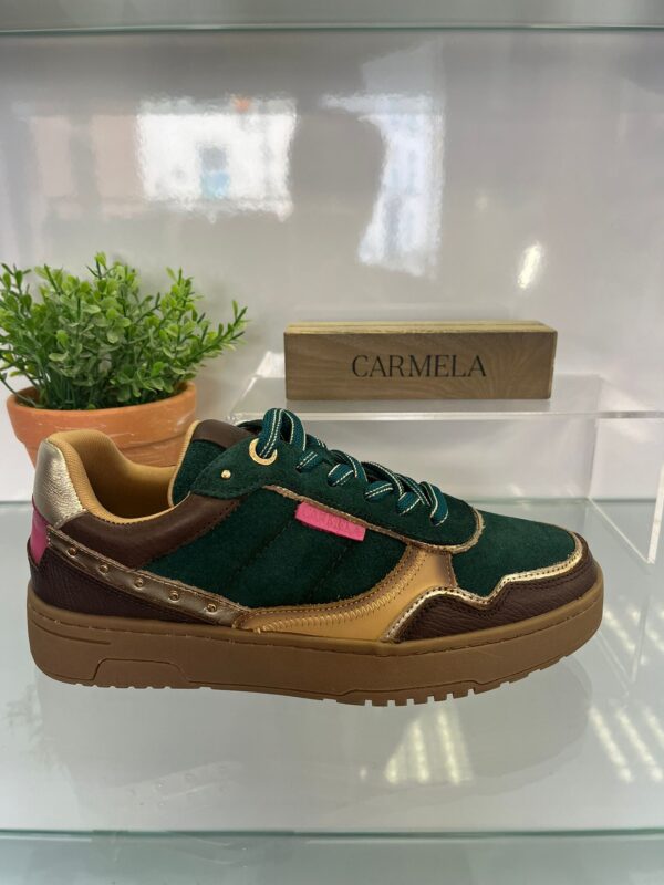 Carmela Kaki / Bronze