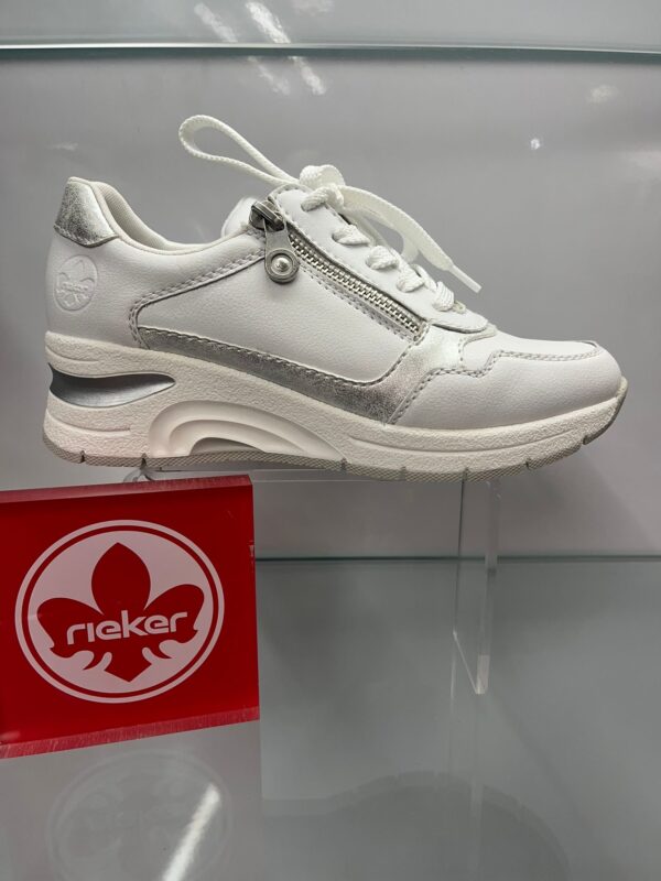 Rieker White Wedge