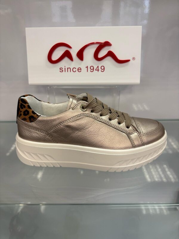 Ara Gold / Leopard