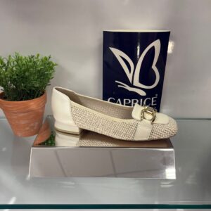 Caprice Shoe (Cream)